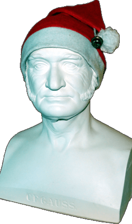 Gauß mit Adventsmütze